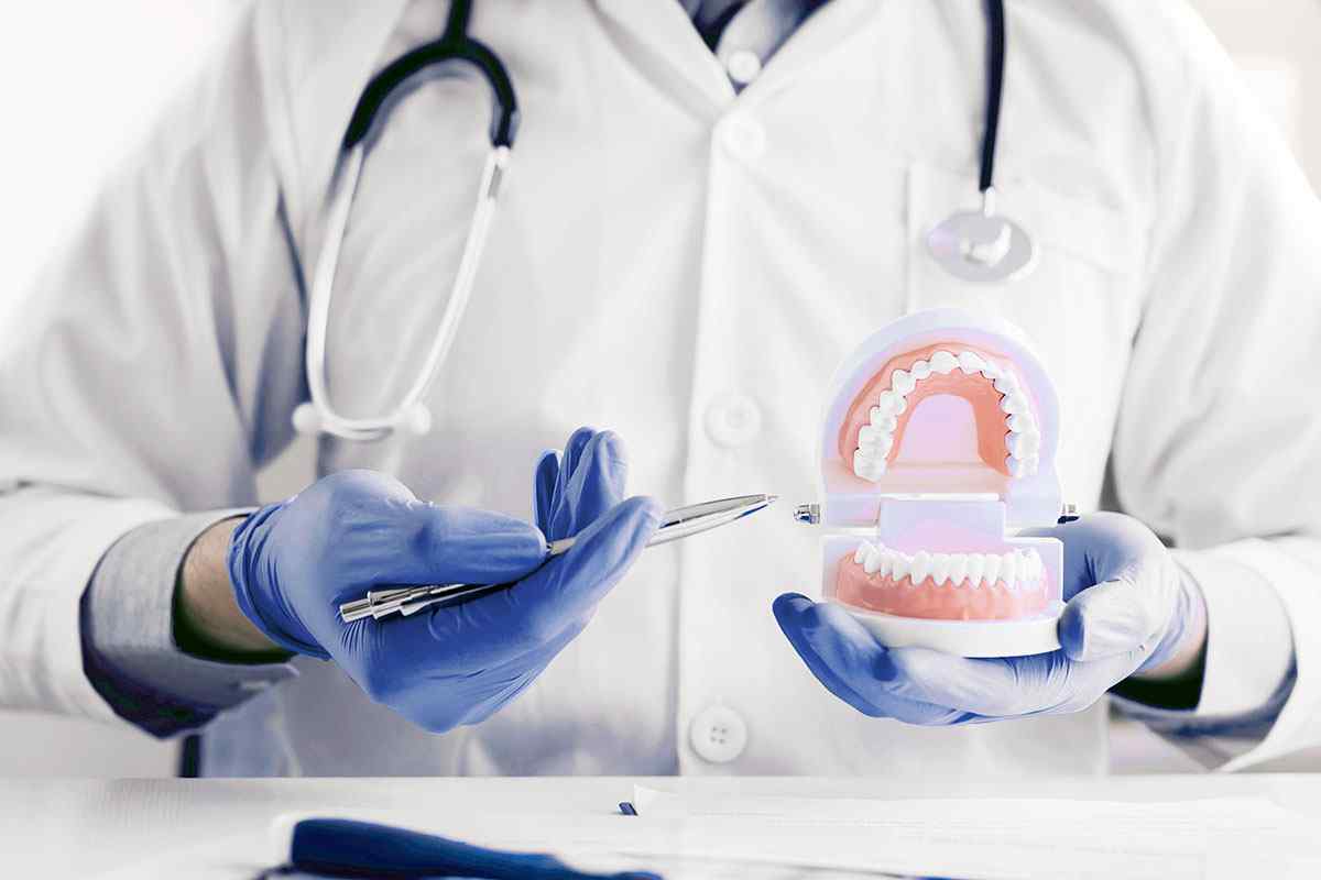 https://emergencydentistlouisvilleky.com/wp-content/uploads/2020/01/home-services-2.jpg