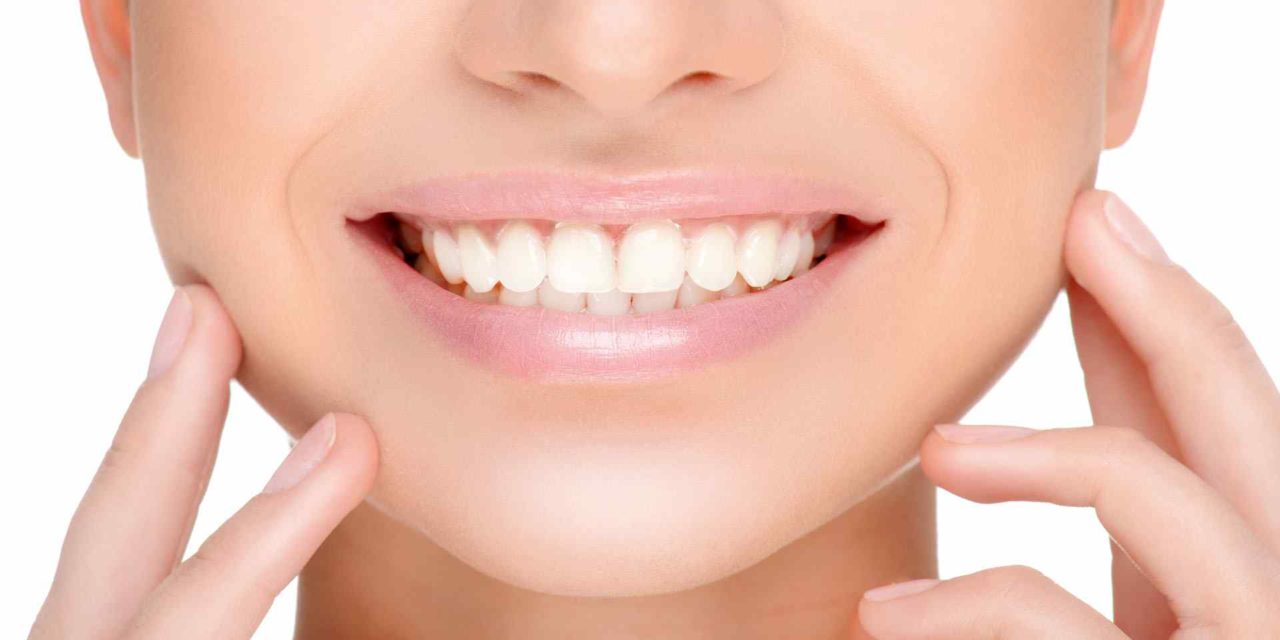 https://emergencydentistlouisvilleky.com/wp-content/uploads/2020/01/post_04-1280x640.jpg